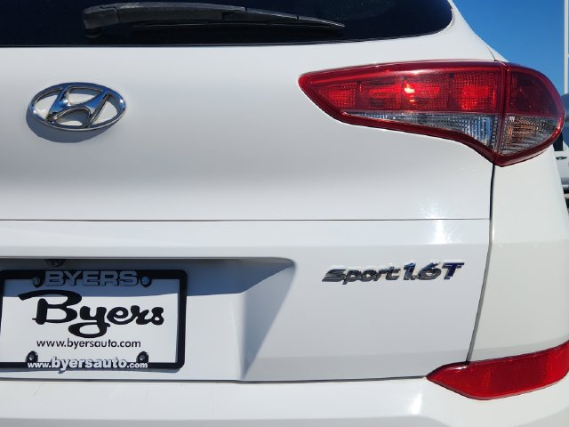 Used 2016 Hyundai Tucson Sport FWD image 14