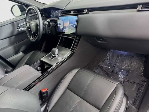 Used 2025 Land Rover Range Rover Velar Dynamic SE image 29