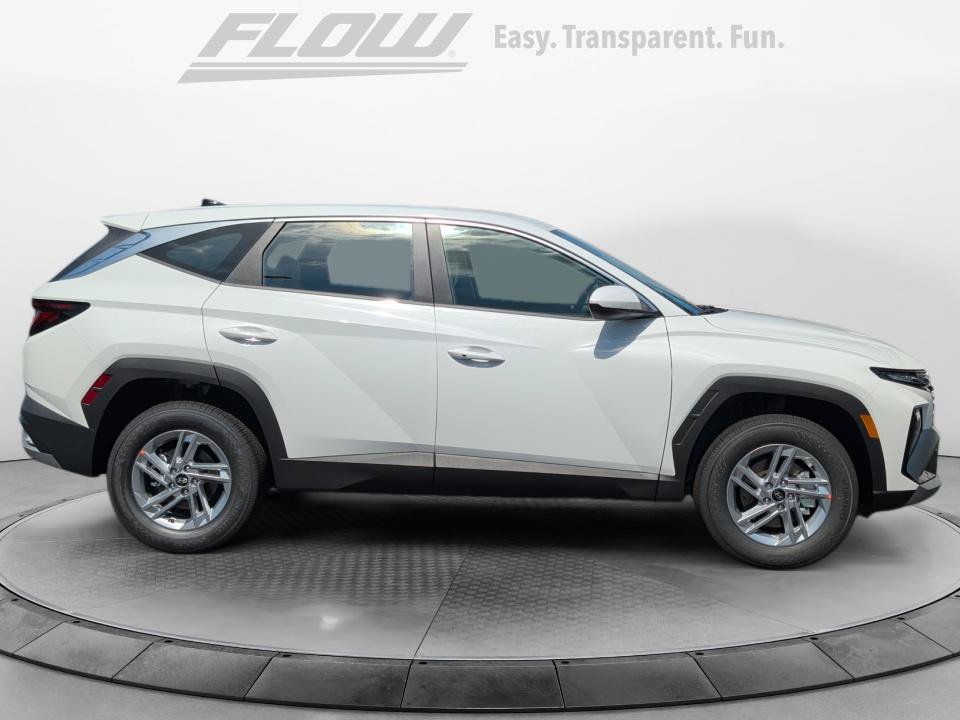 New 2026 Hyundai Tucson SE AWD/4WD image 8
