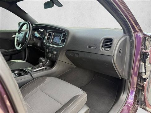 Used 2020 Dodge Charger SXT w/ Blacktop Package RWD image 12