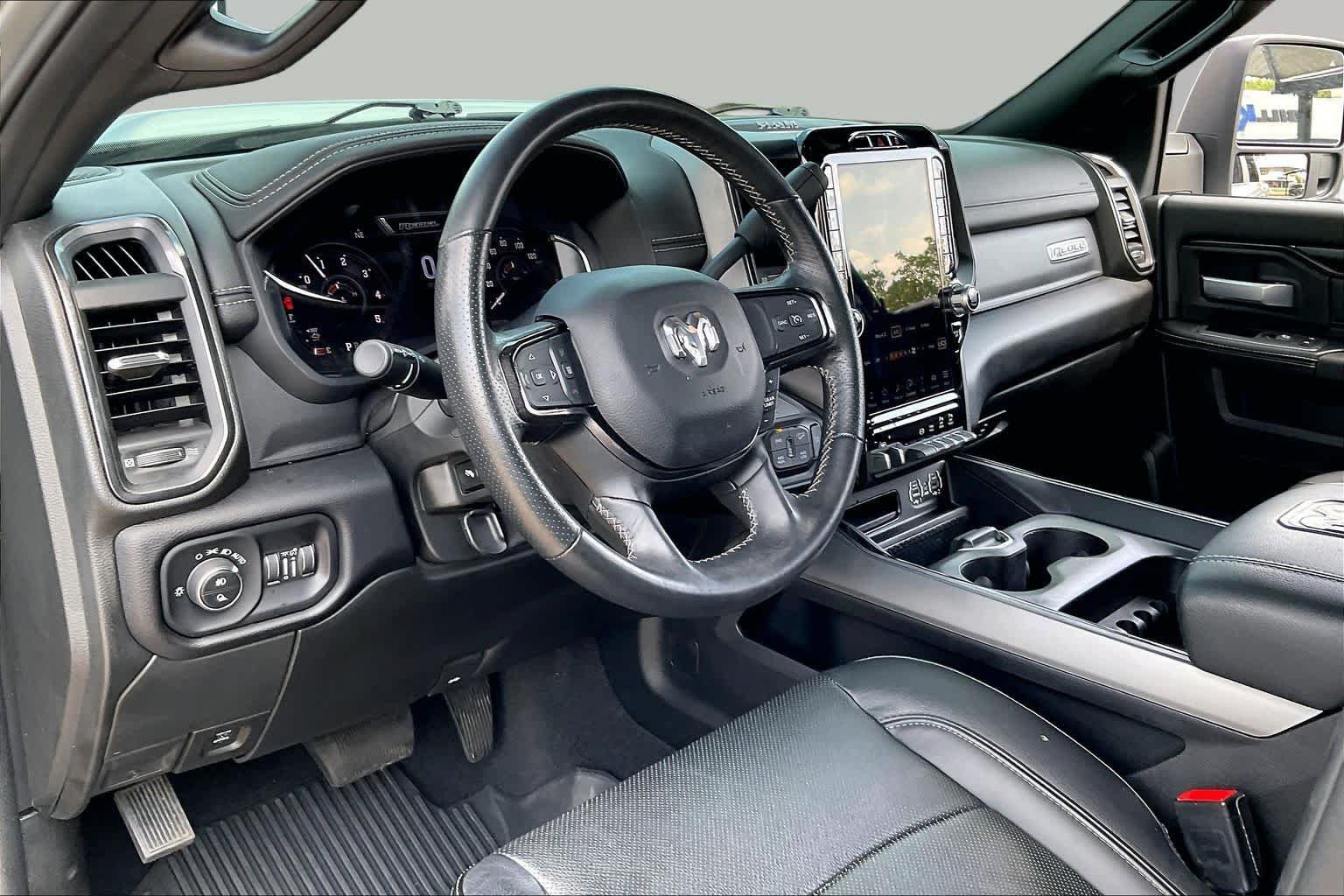 Used 2024 RAM 2500 Rebel AWD/4WD image 17