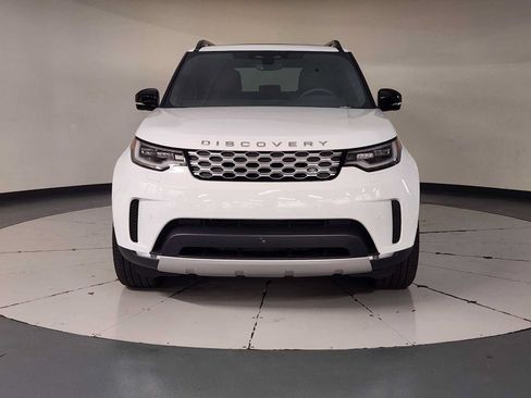 Used 2026 Land Rover Discovery S AWD/4WD image 9