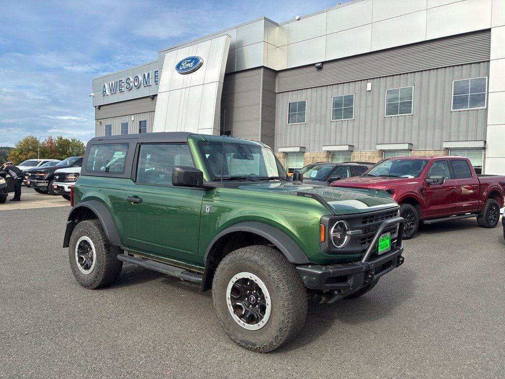 Used 2022 Ford Bronco 2-Door w/ Sasquatch Package AWD/4WD image 8
