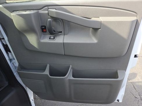 New 2026 GMC Savana 2500 Work Van w/ Driver Convenience Package image 20