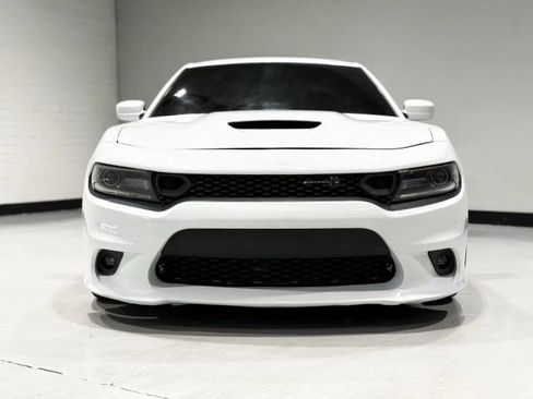Used 2019 Dodge Charger Scat Pack w/ Plus Group image 3