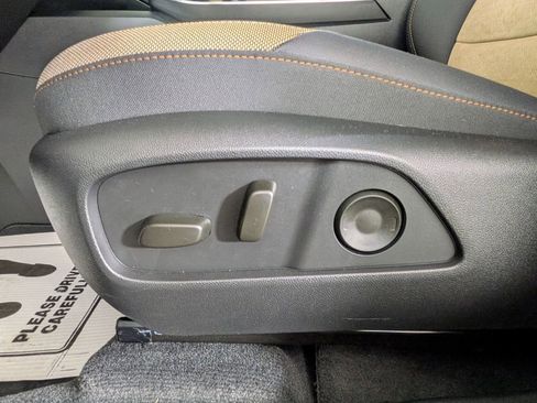 Used 2026 Chevrolet Equinox ACTIV w/ Convenience Package III AWD/4WD image 19
