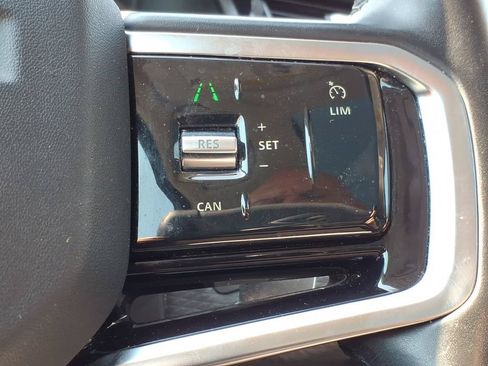 Used 2021 Land Rover Range Rover Velar S AWD/4WD image 21
