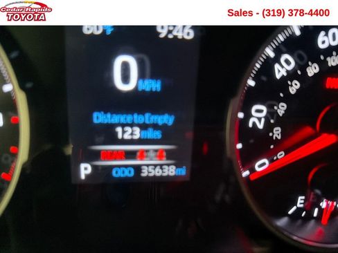 Used 2021 Toyota RAV4 LE image 16