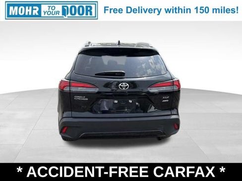Used 2023 Toyota Corolla Cross XLE w/ Convenience Package AWD/4WD image 4