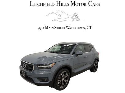 Used 2021 Volvo XC40 T5 Inscription w/ Advanced Package