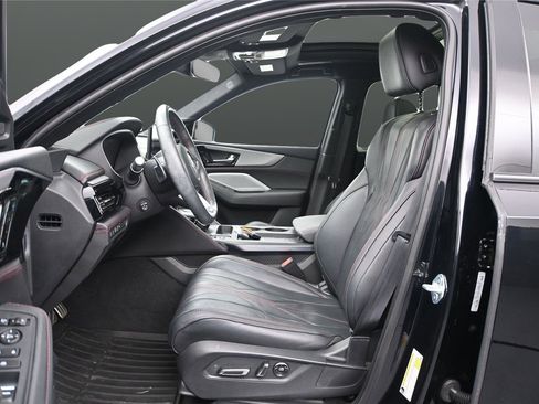 Used 2025 Acura MDX A-Spec AWD/4WD image 8