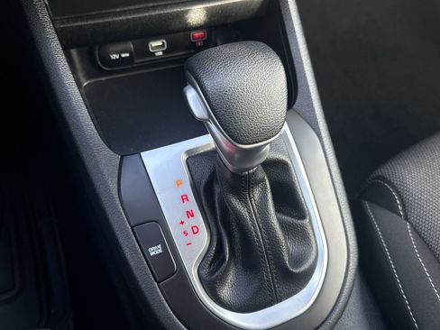 Used 2024 Kia Forte LXS image 14