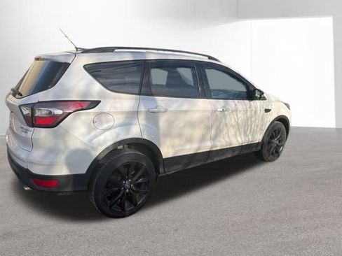 Used 2017 Ford Escape Titanium image 13