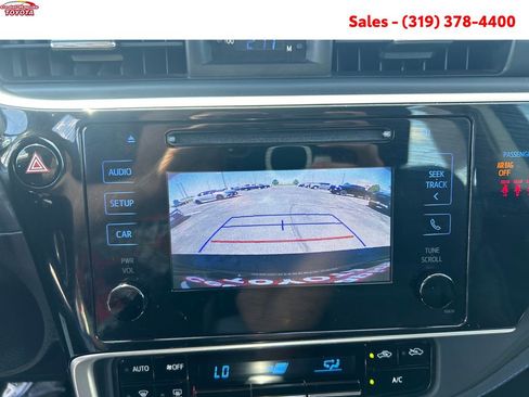 Certified 2019 Toyota Corolla SE FWD image 15