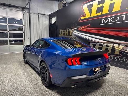 Used 2024 Ford Mustang GT Premium RWD image 15