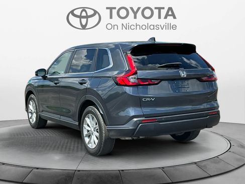 Used 2025 Honda CR-V EX-L image 3