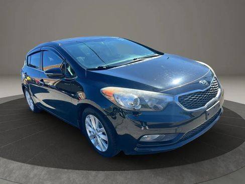 Used 2015 Kia Forte EX w/ EX Premium Package FWD image 3