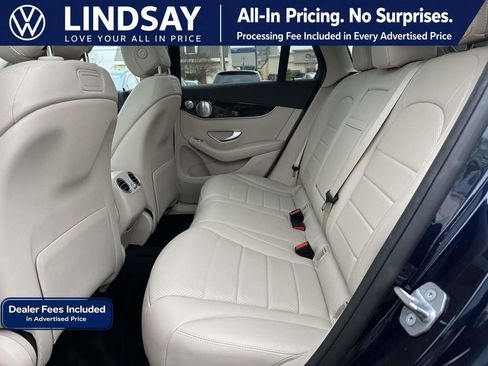 Used 2019 Mercedes-Benz GLC 300 4MATIC image 14