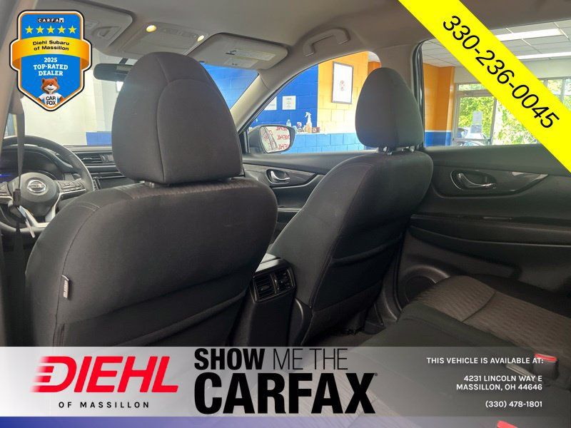 Used 2018 Nissan Rogue SV AWD/4WD image 20
