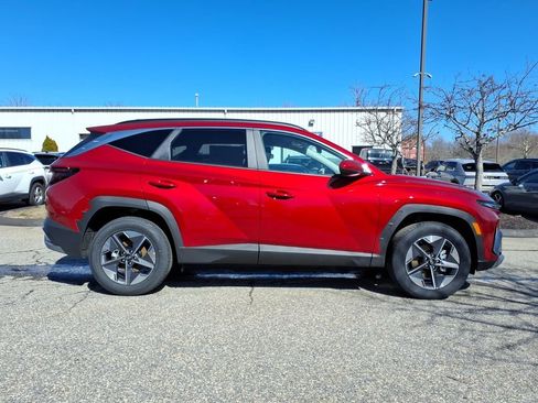 New 2026 Hyundai Tucson SEL image 2