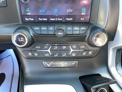 Used 2015 Chevrolet Corvette Stingray Coupe w/ 3LT Preferred Equipment Group image 21
