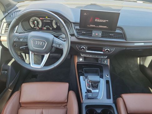 Used 2023 Audi Q5 e Premium Plus w/ Premium Plus Package image 14