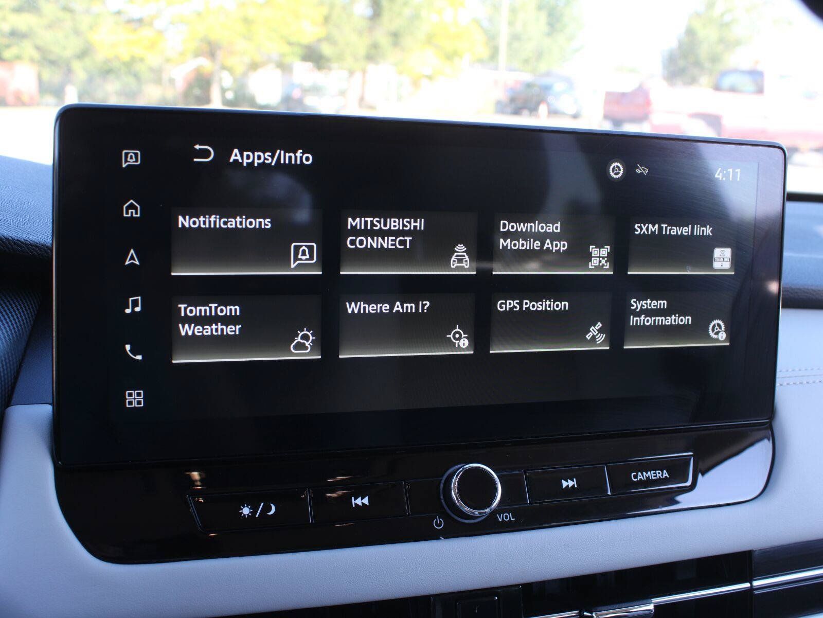 Used 2025 Mitsubishi Outlander SE AWD/4WD image 13