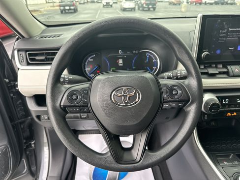 Certified 2024 Toyota RAV4 XLE w/ Convenience Package AWD/4WD image 18