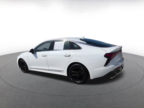 Used 2025 Kia K5 LXS image 10