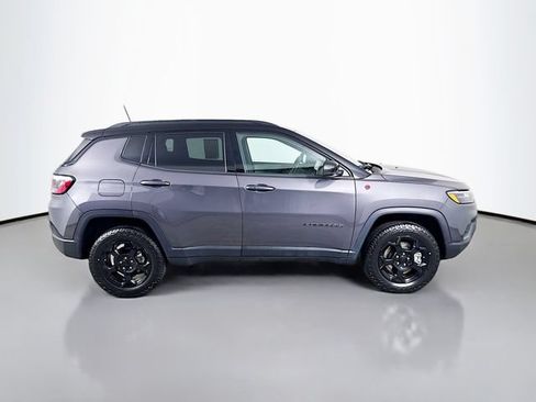 Used 2024 Jeep Compass Trailhawk w/ Sun and Sound Group AWD/4WD image 4