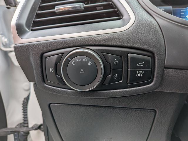 Used 2024 Ford Edge SEL w/ Convenience Package AWD/4WD image 16