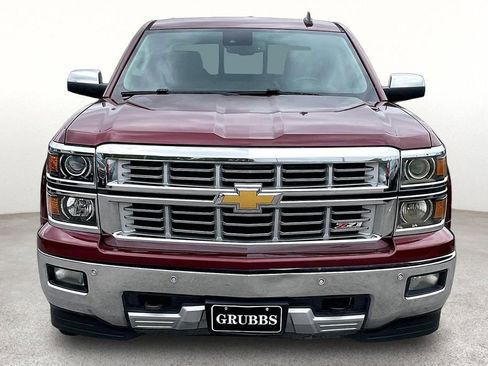 Used 2015 Chevrolet Silverado 1500 LTZ Z71 w/ LTZ Plus Package AWD/4WD image 4
