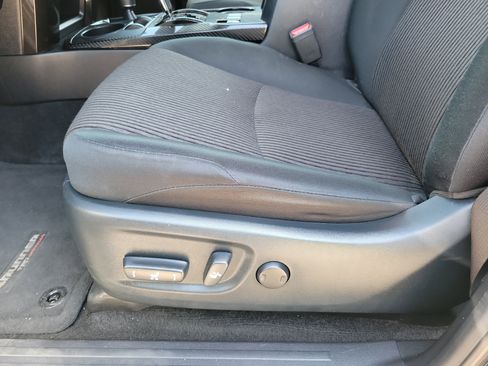 Used 2024 Toyota 4Runner TRD Off-Road image 5