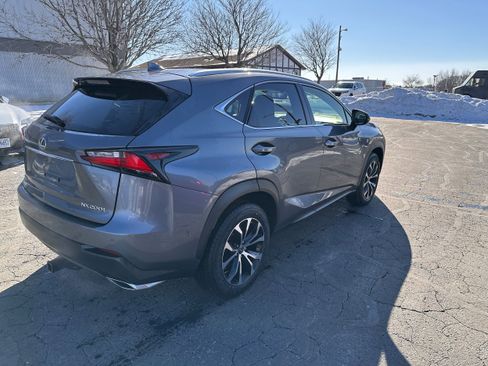 Used 2016 Lexus NX 200t image 3