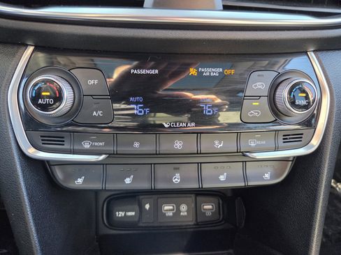 Used 2020 Hyundai Santa Fe Limited image 26