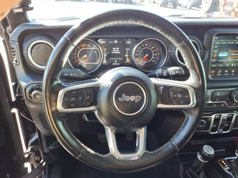 Used 2022 Jeep Wrangler Unlimited Sahara w/ Safety Group image 7