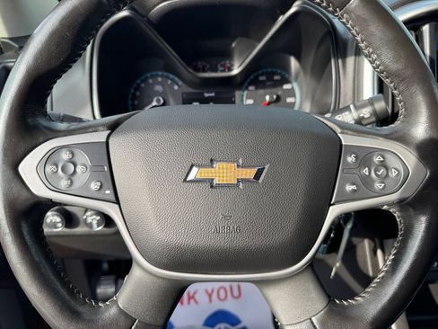 Used 2019 Chevrolet Colorado ZR2 w/ ZR2 Dusk Special Edition image 15
