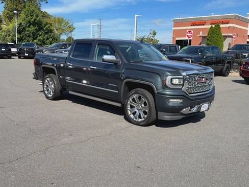 Used 2018 GMC Sierra 1500 Denali w/ Denali Ultimate Package AWD/4WD image 2