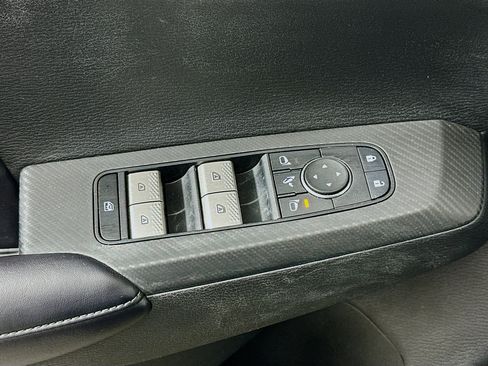 Used 2024 Mitsubishi Outlander SE AWD/4WD image 15