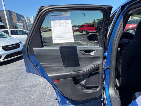 Used 2023 Ford Escape Active AWD/4WD image 15