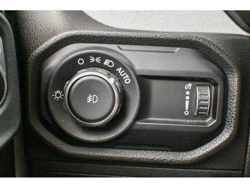 Used 2024 Jeep Wrangler Unlimited Sport AWD/4WD image 40
