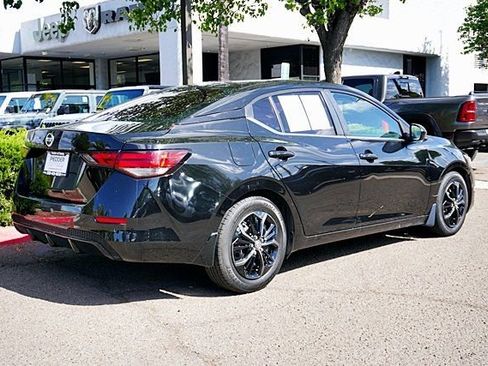 Used 2021 Nissan Sentra S FWD image 9