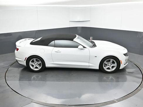 Used 2022 Chevrolet Camaro LT image 43