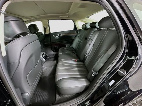 New 2026 Genesis G80 2.5T Advanced image 17