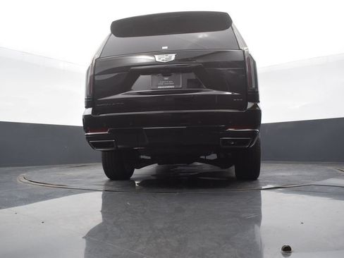 Certified 2026 Cadillac Escalade ESV Sport w/ LPO, ONYX Package AWD/4WD image 53
