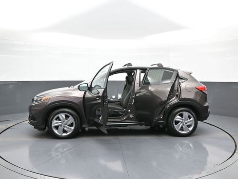 Used 2019 Honda HR-V EX image 42