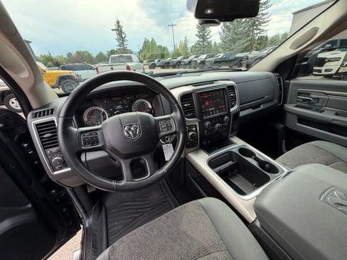 Used 2017 RAM 1500 Big Horn AWD/4WD image 23