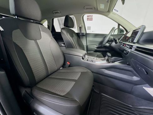 New 2026 Kia Sorento LX FWD image 28