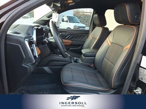 Used 2024 GMC Canyon AT4 w/ Canyon Safety Plus Package image 17