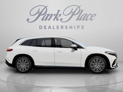 Certified 2023 Mercedes-Benz EQS 580 4MATIC SUV image 27